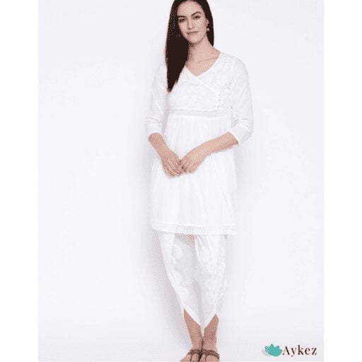 https://aykez.com/product/white-cotton-lucknow-chikankari-kurta-set-with-dhoti/